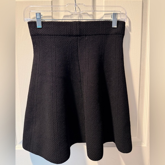 Zara Black Knit Mini Skirt NWOT A Line Bell Pull On Textured Women’s XS STRETCHY - Picture 8 of 8